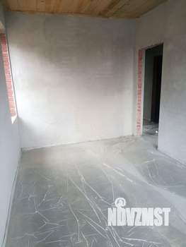 Коттедж 180м², 3-этажный, участок 3 сот.  