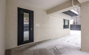 Дом 200м&sup2;, 1-этажный, участок 8 сот.  