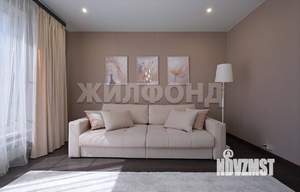 Коттедж 208м&sup2;, 3-этажный, участок 10 сот.  