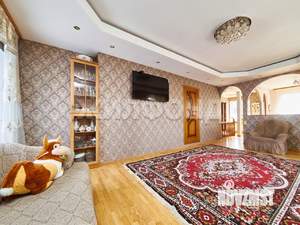Дом 215м², 2-этажный, участок 4 сот.  