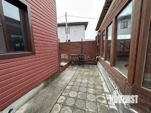 Дом 446м², 3-этажный, участок 6 сот.  