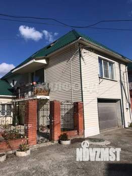 Дом 160м&sup2;, 3-этажный, участок 6 сот.  