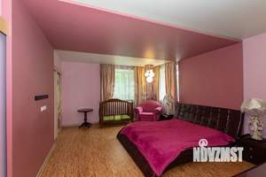 Дом 300м², 2-этажный, участок 14 сот.  