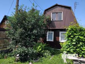 Дом 40м&sup2;, 2-этажный, участок 6 сот.  