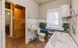 Дом 39м&sup2;, 2-этажный, участок 4 сот.  