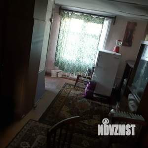 Дом 25м², 2-этажный, участок 6 сот.  
