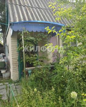 Дом 18м², 2-этажный, участок 7 сот.  