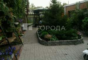 Дом 160м², 3-этажный, участок 10 сот.  