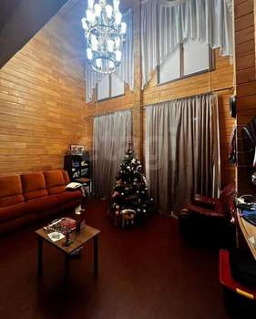 Дом 250м², 2-этажный, участок 12 сот.  