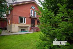 Дом 308м&sup2;, 2-этажный, участок 6 сот.  