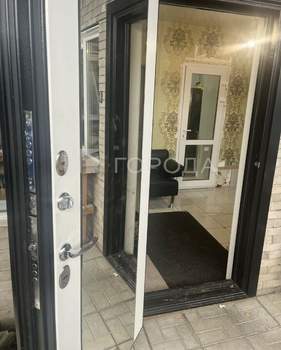 Дом 265м&sup2;, 1-этажный, участок 7 сот.  