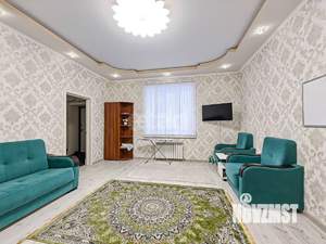 Дом 330м&sup2;, 2-этажный, участок 6 сот.  