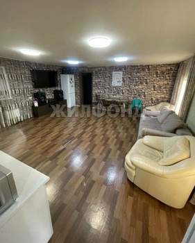 Дом 101м², 2-этажный, участок 6 сот.  