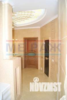 Коттедж 600м², 3-этажный, участок 12 сот.  