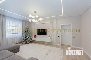 Дом 299м&sup2;, 3-этажный, участок 7 сот.  