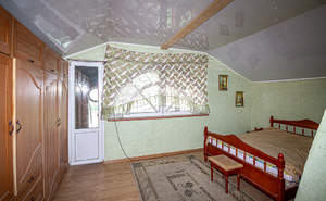 Дом 180м², 2-этажный, участок 5 сот.  