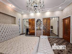 Дом 443м², 2-этажный, участок 6 сот.  