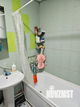 Дом 40м², 2-этажный, участок 6 сот.  