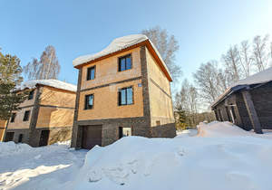 Дом 196м&sup2;, 3-этажный, участок 5 сот.  