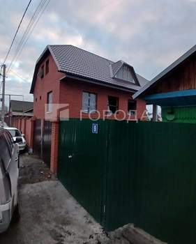 Дом 237м&sup2;, 2-этажный, участок 6 сот.  