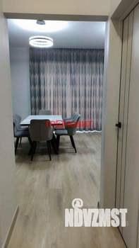 Коттедж 180м², 3-этажный, участок 6 сот.  