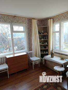 Дом 24м&sup2;, 2-этажный, участок 8 сот.  