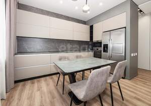 Дом 199м&sup2;, 2-этажный, участок 1 сот.  