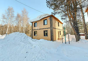 Дом 206м&sup2;, 3-этажный, участок 7 сот.  