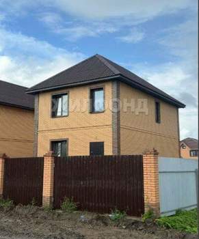 Дом 180м², 2-этажный, участок 3 сот.  