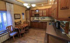 Дом 133м&sup2;, 2-этажный, участок 7 сот.  