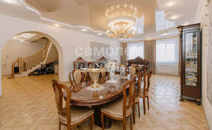 Дом 345м&sup2;, 3-этажный, участок 4 сот.  