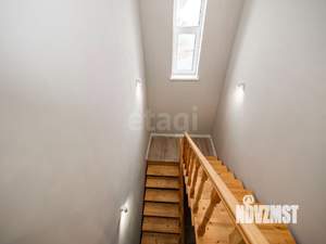 Дом 290м², 3-этажный, участок 14 сот.  