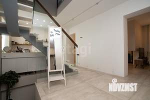 Дом 189м², 3-этажный, участок 6 сот.  