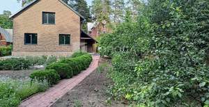 Дом 205м&sup2;, 2-этажный, участок 11 сот.  