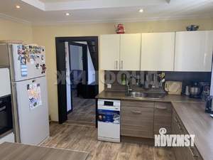 Дом 118м&sup2;, 2-этажный, участок 6 сот.  