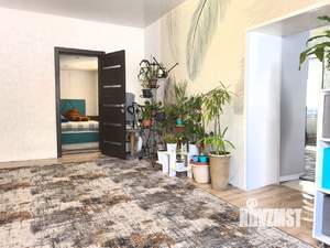 Дом 180м&sup2;, 1-этажный, участок 7 сот.  