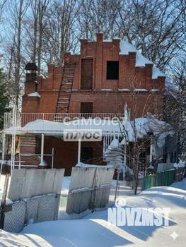 Дом 130м&sup2;, 2-этажный, участок 6 сот.  