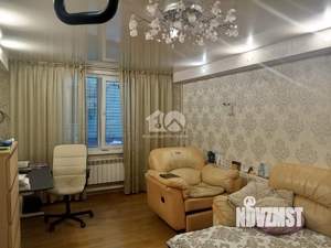 Дом 250м², 2-этажный, участок 6 сот.  