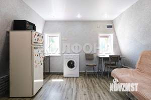 Дом 40м², 2-этажный, участок 4 сот.  