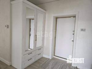 Дом 400м&sup2;, 3-этажный, участок 10 сот.  