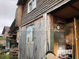 Дом 50м², 2-этажный, участок 6 сот.  