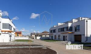 Таунхаус 113м&sup2;, 2-этажный, участок 1 сот.  