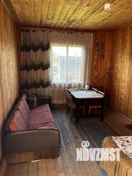 Дом 52м&sup2;, 2-этажный, участок 3 сот.  