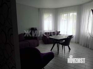 Дом 218м&sup2;, 2-этажный, участок 7 сот.  