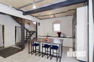 Коттедж 230м², 2-этажный, участок 6 сот.  