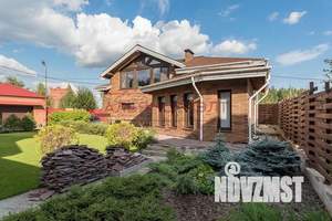 Дом 264м², 2-этажный, участок 8 сот.  