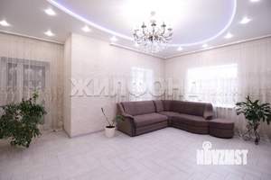 Коттедж 238м², 2-этажный, участок 9 сот.  