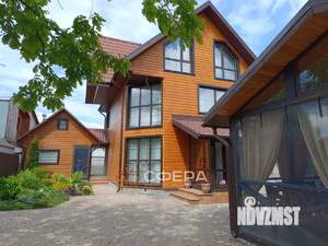 Коттедж 190м², 3-этажный, участок 18 сот.  