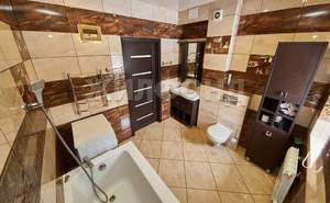 Дом 155м², 2-этажный, участок 12 сот.  