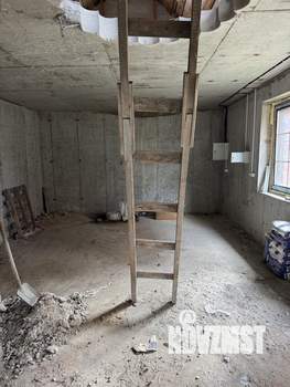 Дом 120м&sup2;, 2-этажный, участок 5 сот.  